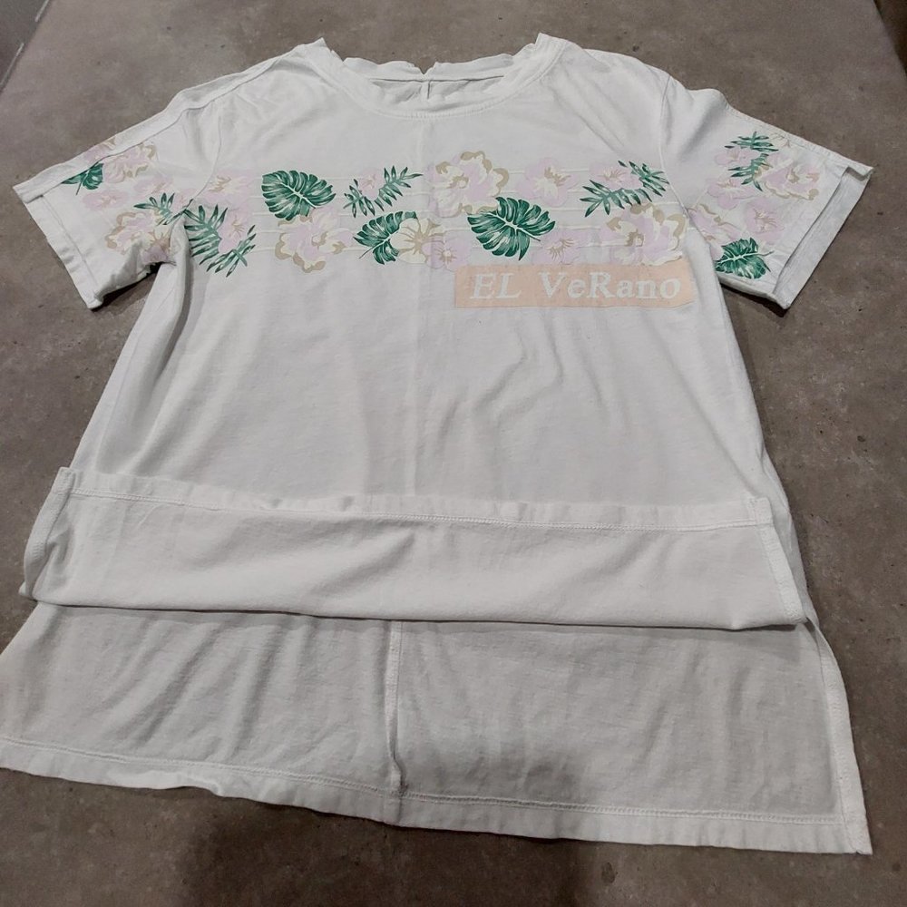 CC COLLECT Women's 100% Cotton White Short Sleeves w/Floral Print Tee - Medium
